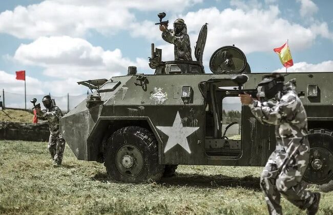 La adrenalina del combate: Introducción al mundo del paintball