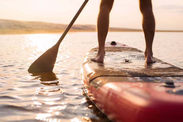 Cómo hacer paddle surf [Guía desde cero]